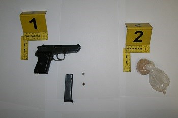 Slika PU_SD/pistolj i droga kulic.JPG